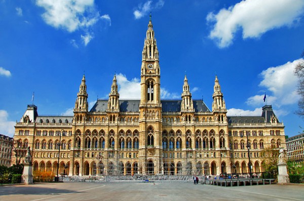 Vé máy bay đi Vienna