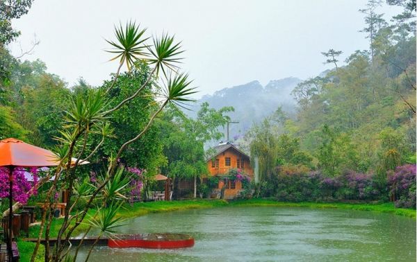 Tháng 8 nên đi du lịch ở đâu trong nước vừa đẹp, vừa rẻ?