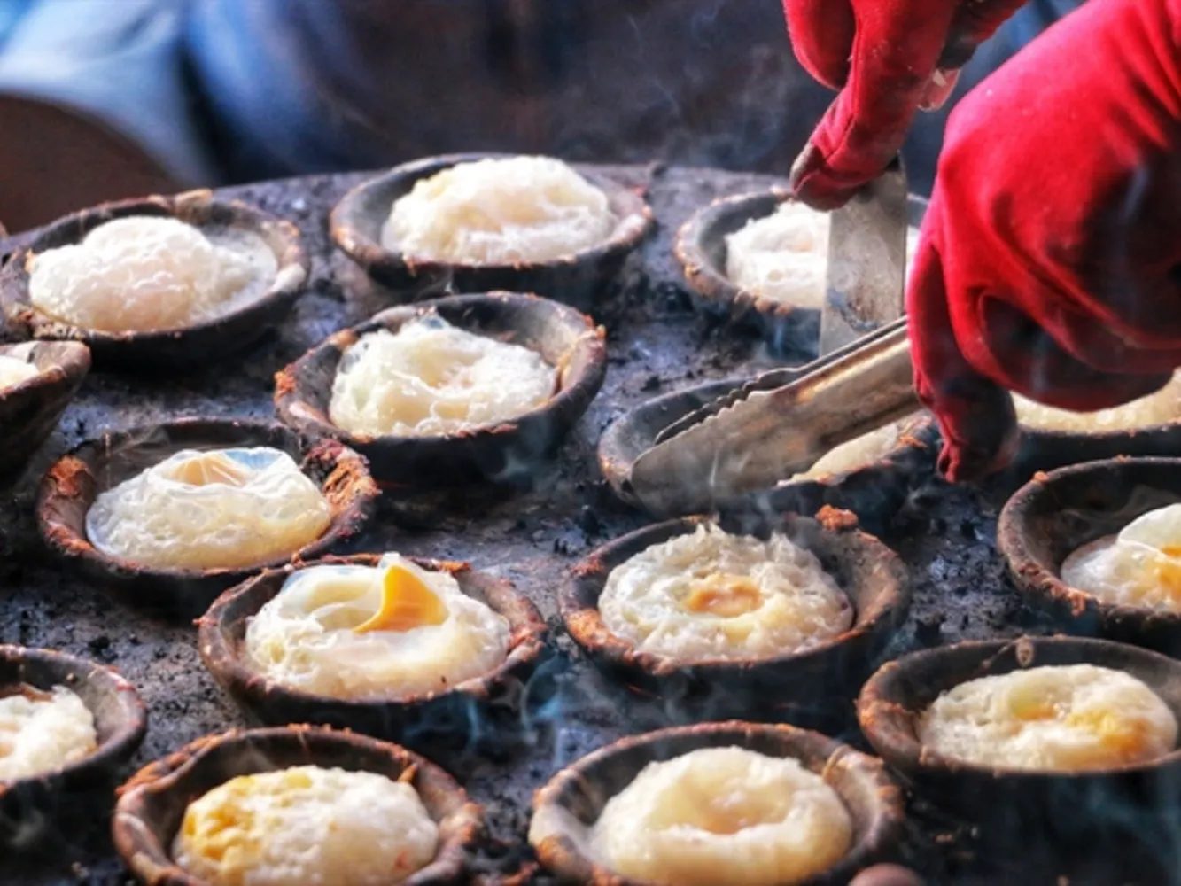 Bánh căn Đà Lạt tuy đơn giản nhưng lại rất bắt vị