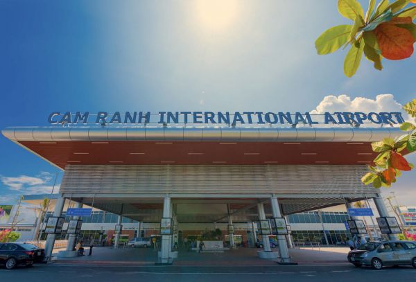 Sân bay quốc tế Cam Ranh