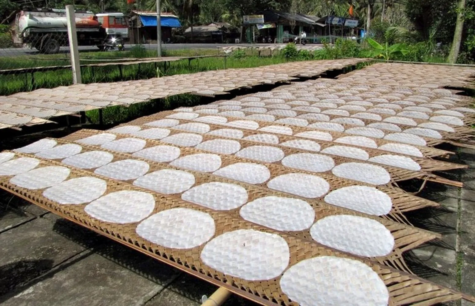 Bánh tráng Hòa Đa có hương vị thơm từ bột gạo