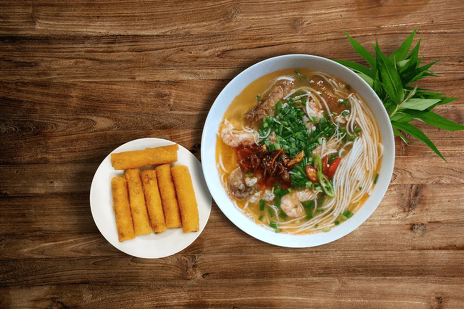 Cháo canh là món ăn sáng quen thuộc của người dân địa phương