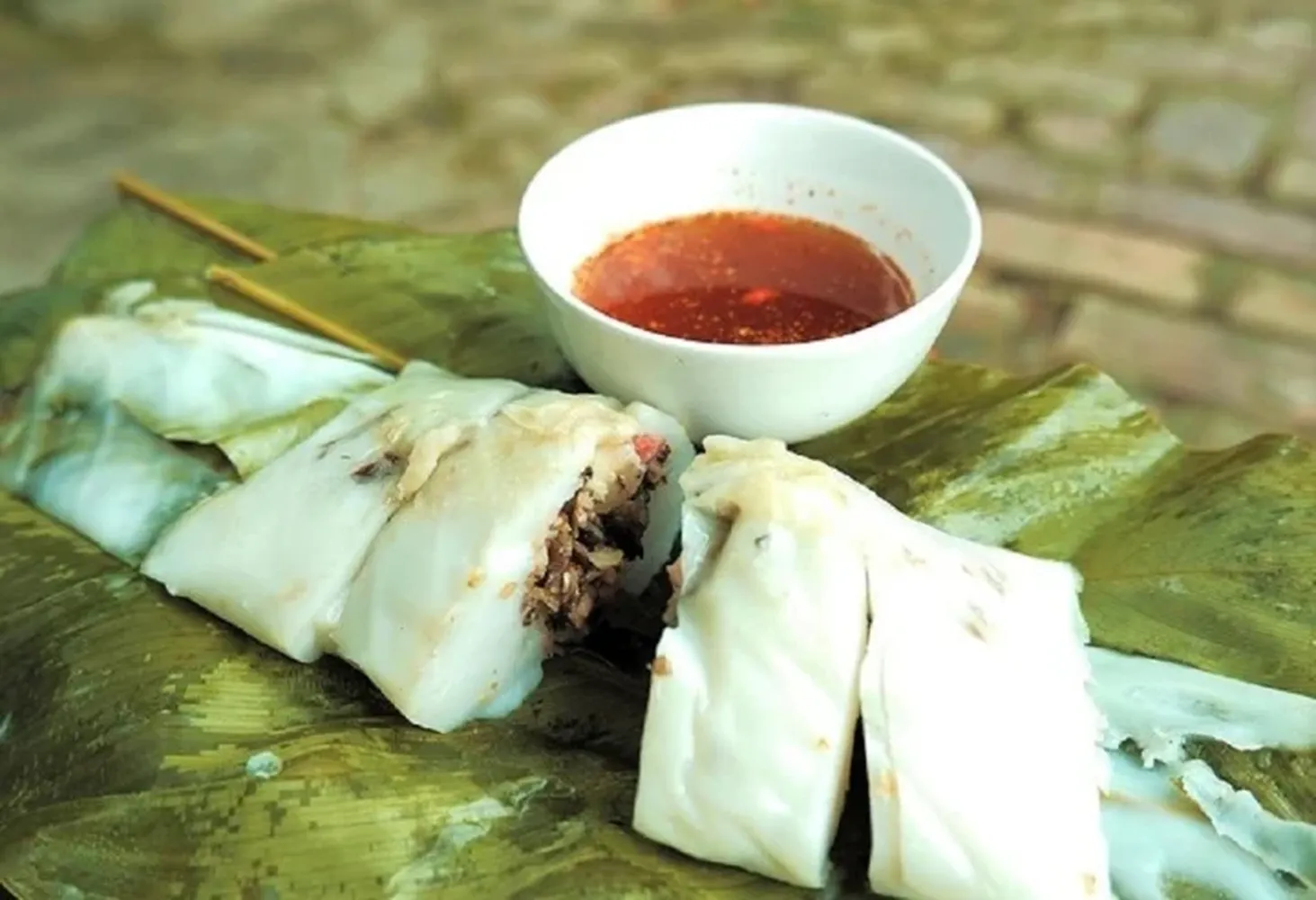 Bánh răng bừa là món du khách không thể bỏ qua khi đến với Thanh Hóa