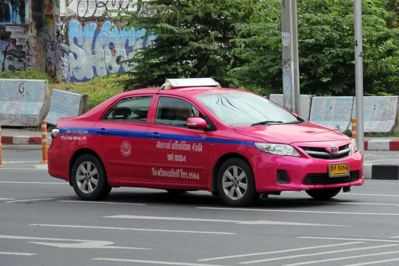 Taxi là phương tiện di chuyển chủ yếu tại Thái Lan