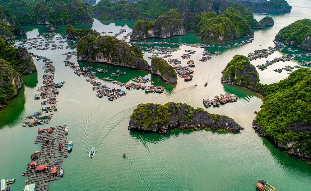 Đảo Cát Bà là điểm đến nổi bật tại Hải Phòng