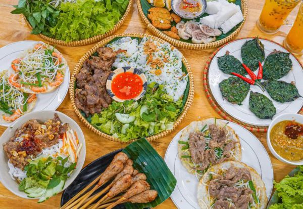 Món ăn ngon Đà Nẵng - Bánh xèo, nem lụi Đà Nẵng