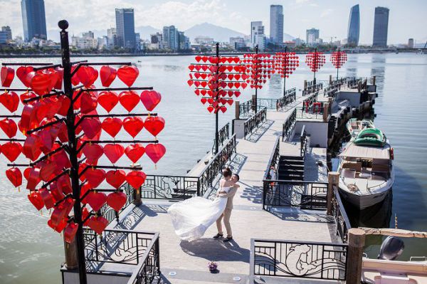 Lịch bay Cần Thơ Đà Nẵng - Cầu Tình Yêu Đà Nẵng