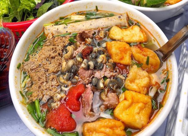 Bún riêu - Món ngon không thể bỏ qua tại Hà Nội