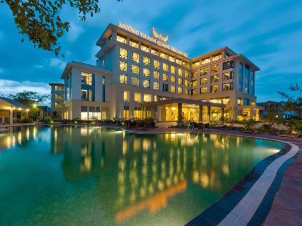 Khách sạn Mường Thanh Luxury Nhật Lệ