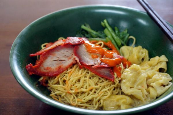 Mỳ hoành thánh