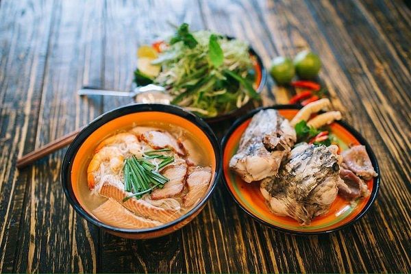 Bún nước lèo