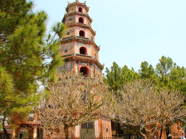 Chùa Thiên Mụ - Một biểu tượng mà nhắc đến Huế người ta thường nghĩ tới đầu tiên