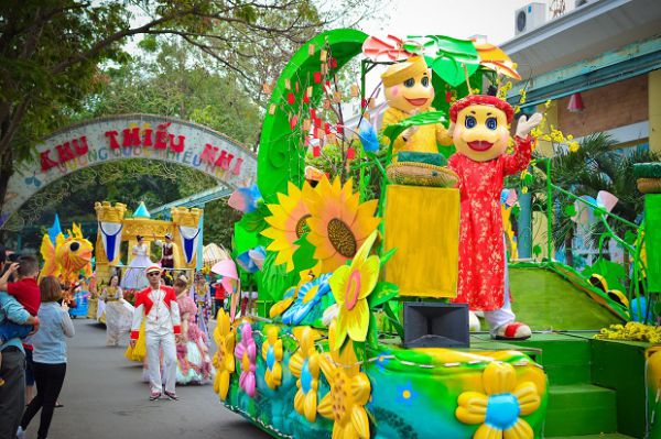 Công viên văn hóa Đầm Sen ngày Tết