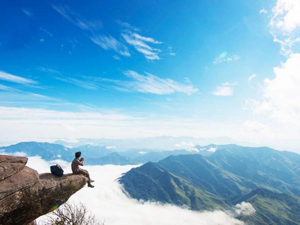 Đỉnh Pha Luông Mộc Châu - điểm “săn” mây yêu thích của các nhiếp ảnh gia