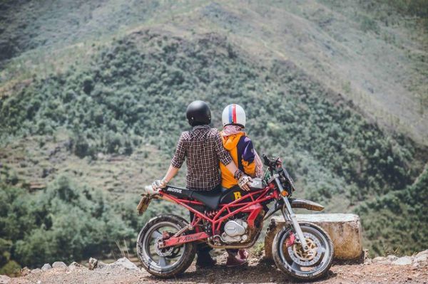 Du lịch Mộc Châu bằng xe máy
