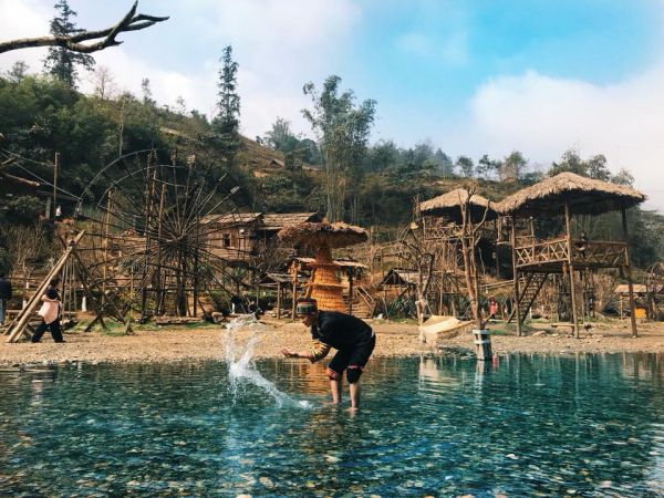 Bản Cát Cát - Ngôi làng cổ đẹp nhất Tây Bắc
