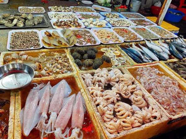 Hải sản chợ đêm Bãi Sau Vũng Tàu 