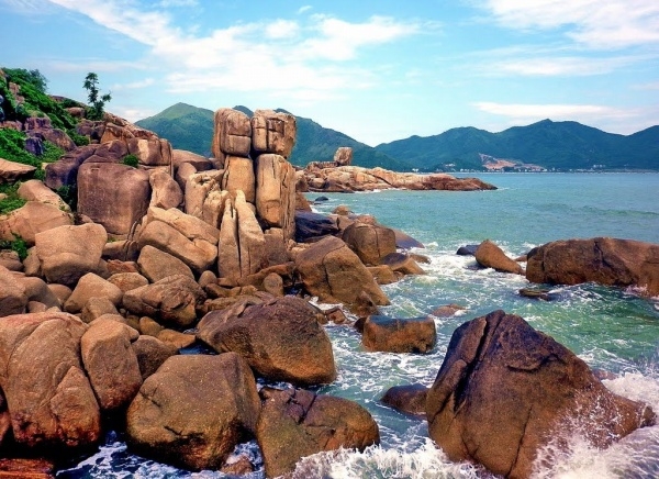 Hòn Vợ, Hòn Chồng