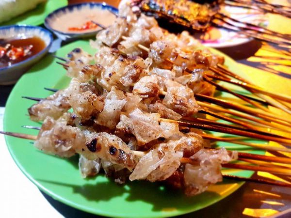 Lụi nướng bà Sáu Gia Lai