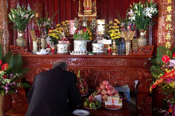 Cúng cỗ mặn