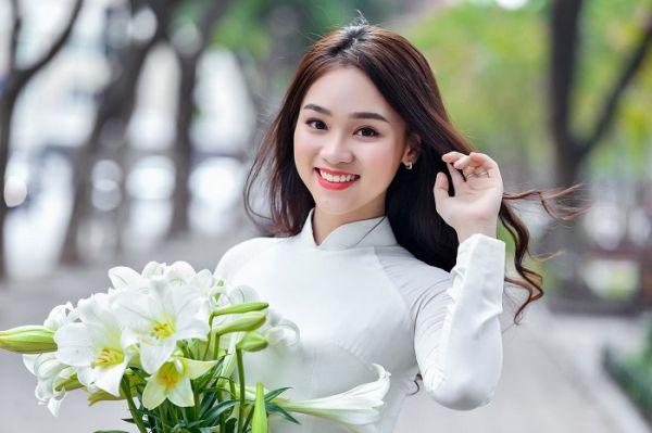 Bạn sẽ không thể "làm ngơ" trước loài hoa dịu dàng này của Hà Nội tháng 4