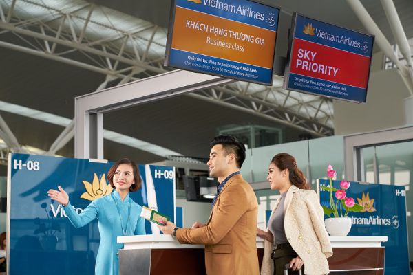 Quần thủ tục Vietnam Airlines
