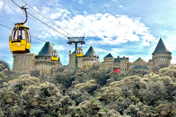 Bà Nà Hills Đà Nẵng - Đường lên tiên cảnh