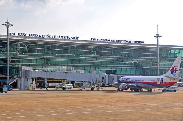 Sân bay Quốc tế Tân Sơn Nhất