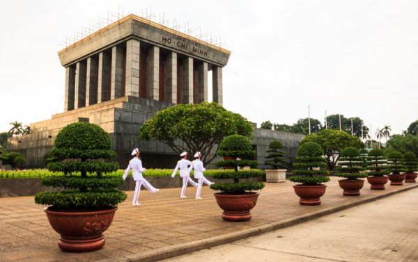 Quảng trường Ba Đình - Lăng Bác