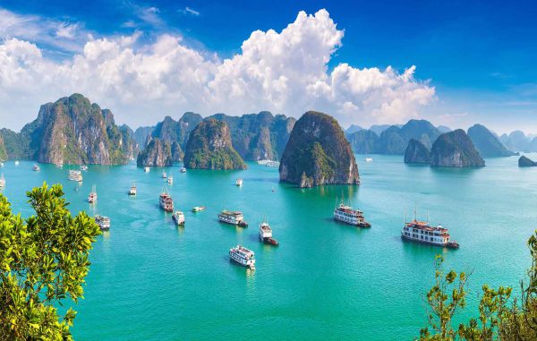 Hạ Long - Kỳ quan thiên nhiên mới của thế giới tại Việt Nam