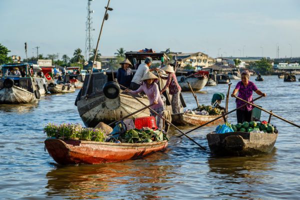 Chợ nổi Cái Răng
