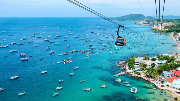 Phú Quốc là địa chỉ không thể bỏ qua trong hành trình khám phá của tháng 11