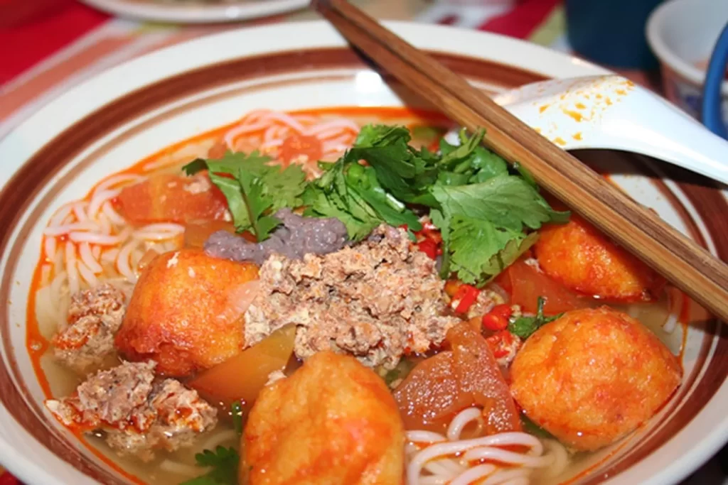 Bún riêu cua Đà Lạt