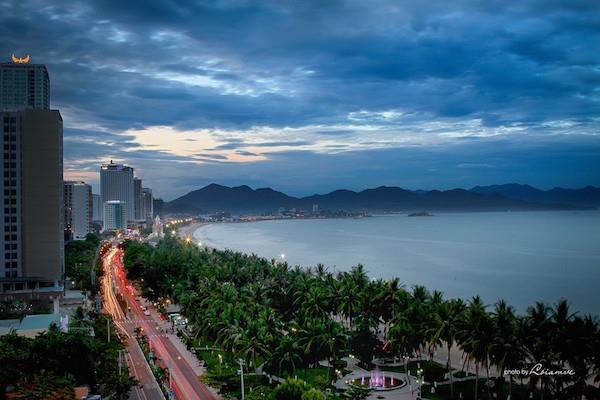 Du lịch Nha Trang tháng 12 nên theo dõi thời tiết để có chuyến đi trọn vẹn