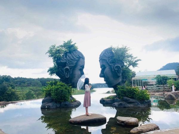 Hồ vô cực Đà Lạt _ Đường hầm Đất Sét