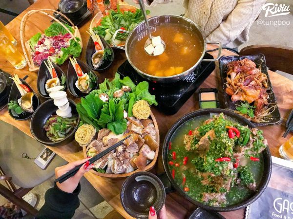 Lẩu bò Ba Toa ngon nức tiếng