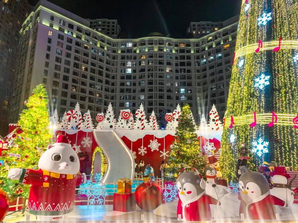 Royal City - Địa điểm du lịch Hà Nội tháng 12 không thể bỏ qua