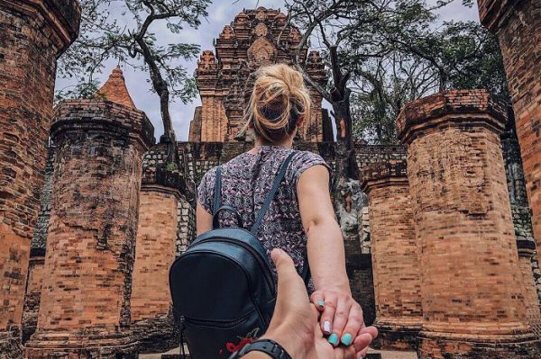 Du lịch Nha Trang tháng 12 không thể bỏ qua tháp Bà Ponagar