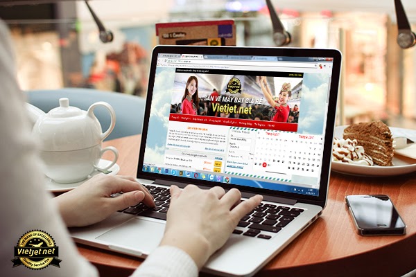 Chủ động săn vé sớm tại Vietjet (.net) để có được tấm vé máy bay đi Đà Lạt giá rẻ nhé!
