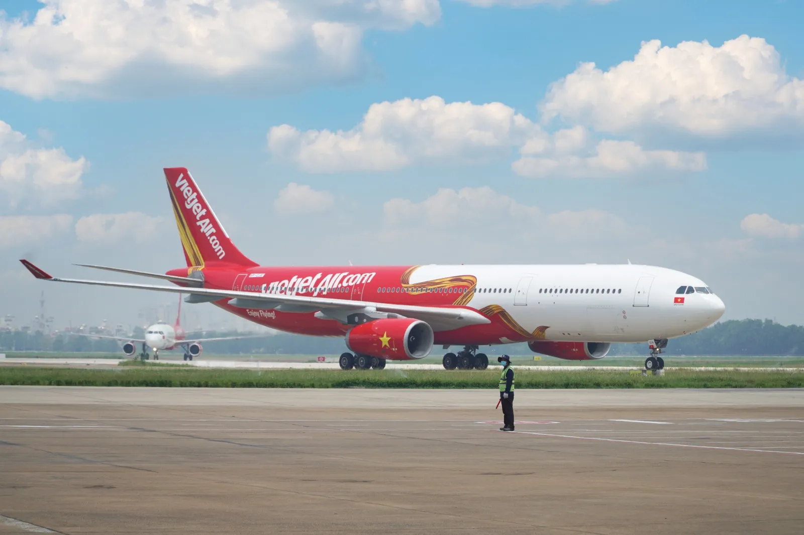 Hãng Vietjet Air khai thác vé máy bay Buôn Mê Thuột Hải Phòng