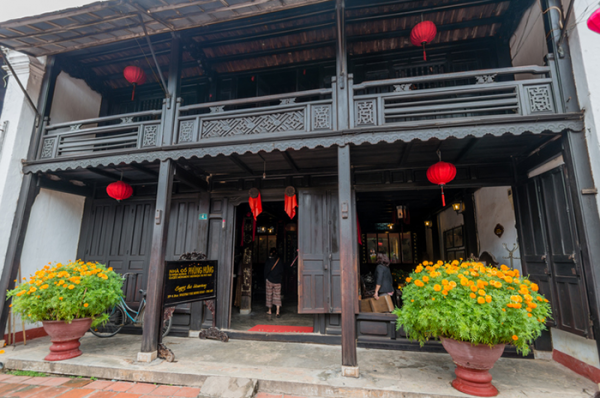 Nhà cổ Phùng Hưng