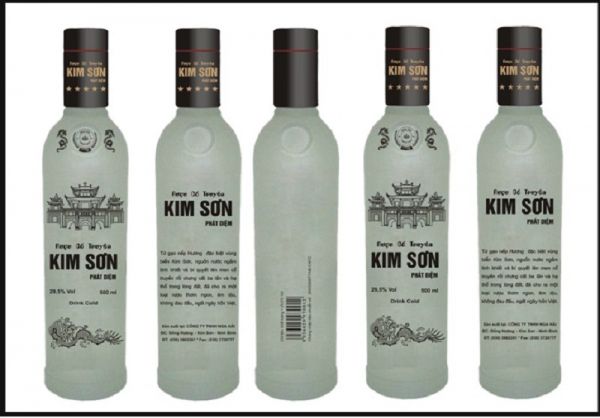 Rượu Kim Sơn đặc sản Ninh Bình mua về làm quà