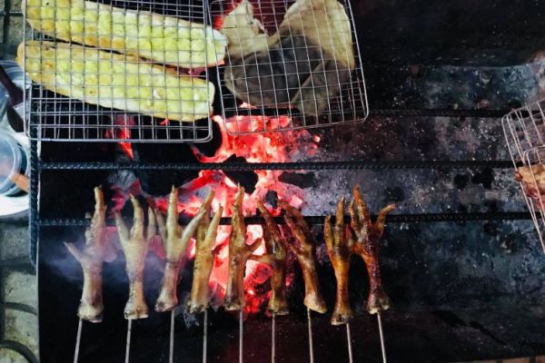 Chân gà nướng Phố 8 Ninh Bình