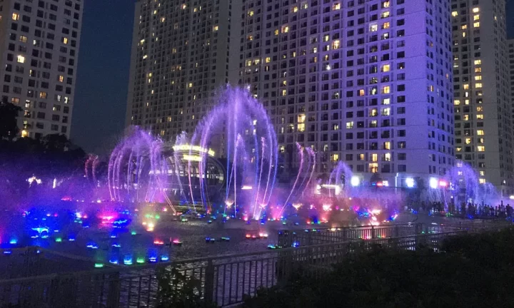Times City Hà Nội về đêm