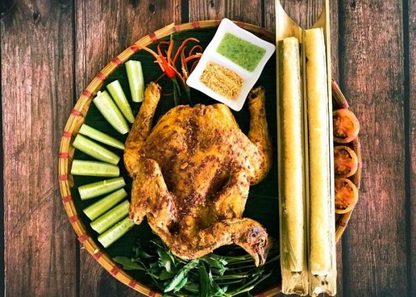 Gà đồi món ngon khó cưỡng của Cúc Phương