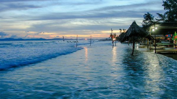 Bãi biển Vàn Chảy