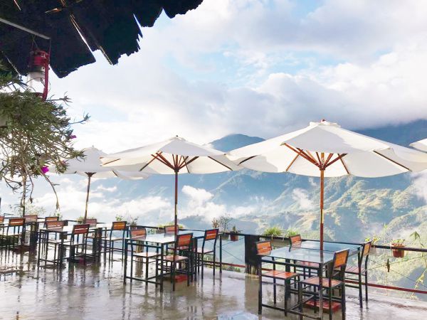Fansipan Terrace Cafe - Quán cafe săn mây ở sapa
