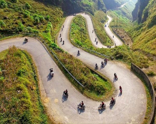 Phượt xe máy bằng xe máy