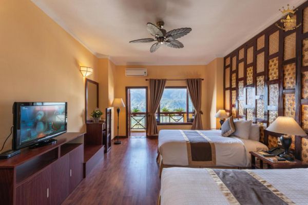 Deluxe 1 giường đôi tại Châu Long II Sapa