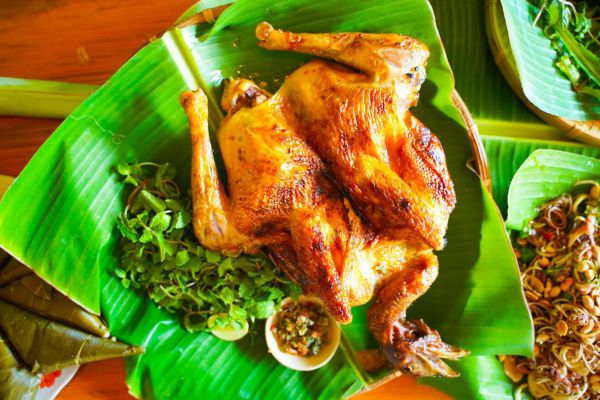 Gà nướng đặc sản suối Hoa Đà Nẵng
